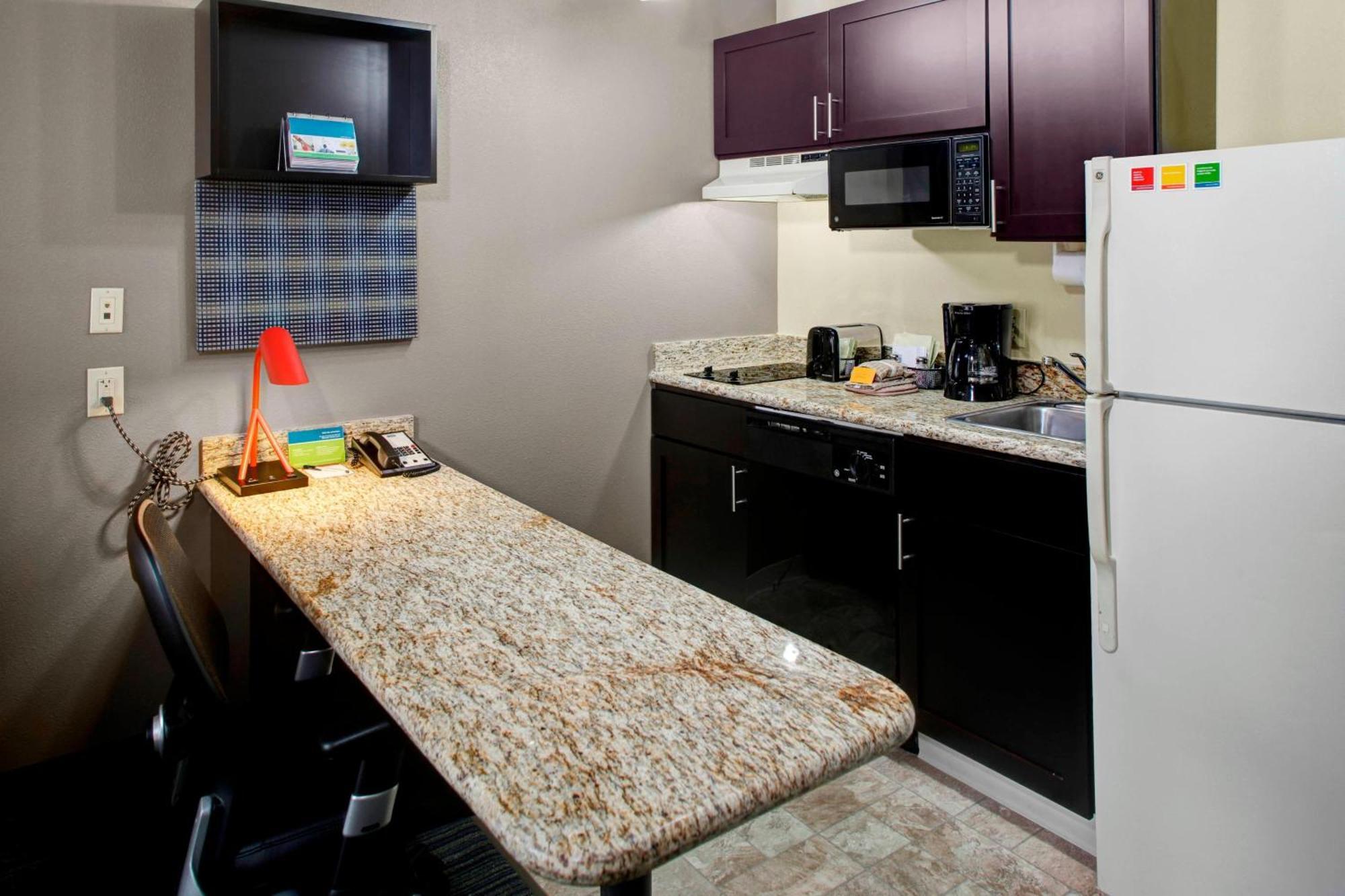 Towneplace Suites Atlanta Buckhead מראה חיצוני תמונה