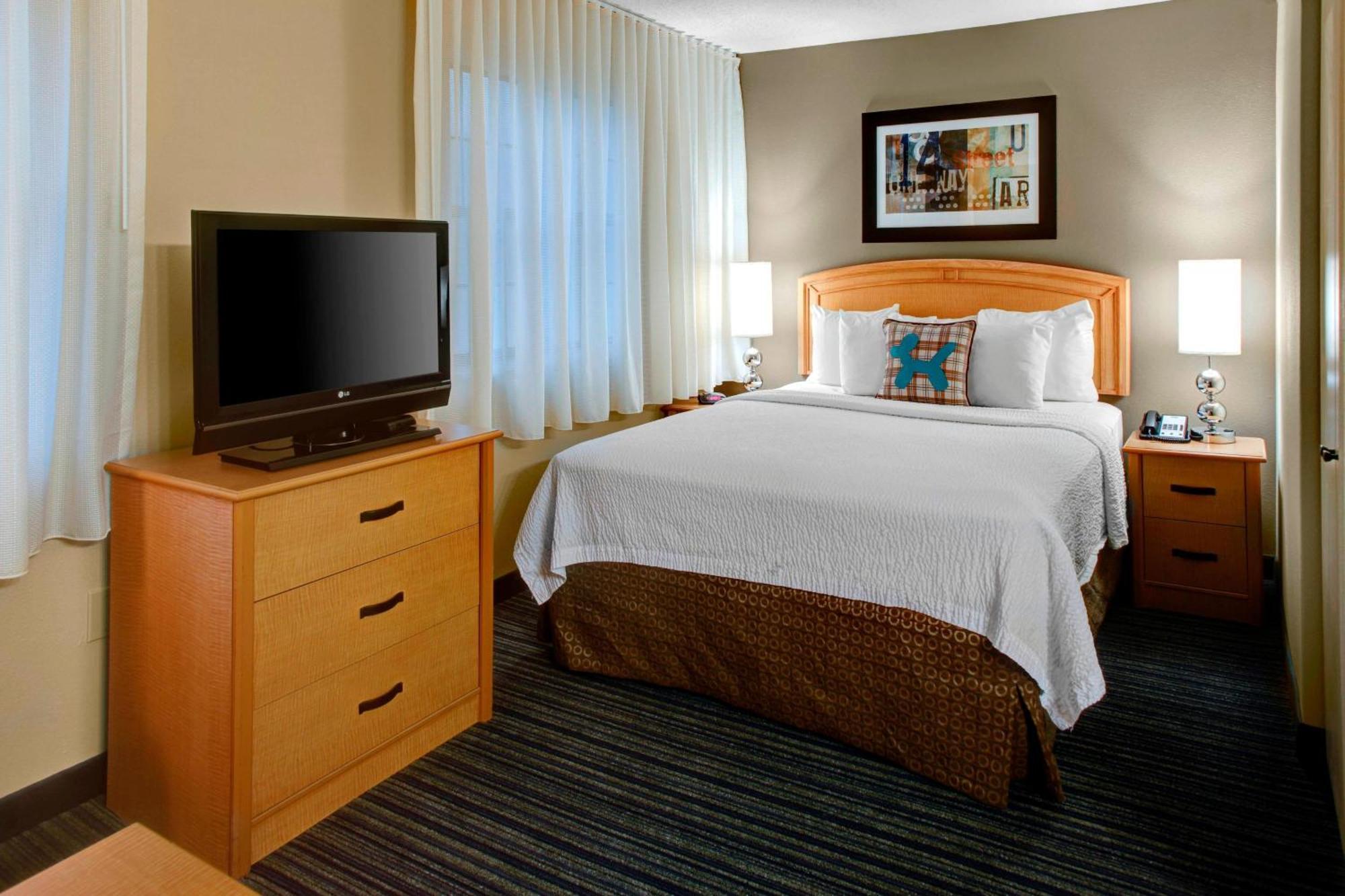 Towneplace Suites Atlanta Buckhead מראה חיצוני תמונה